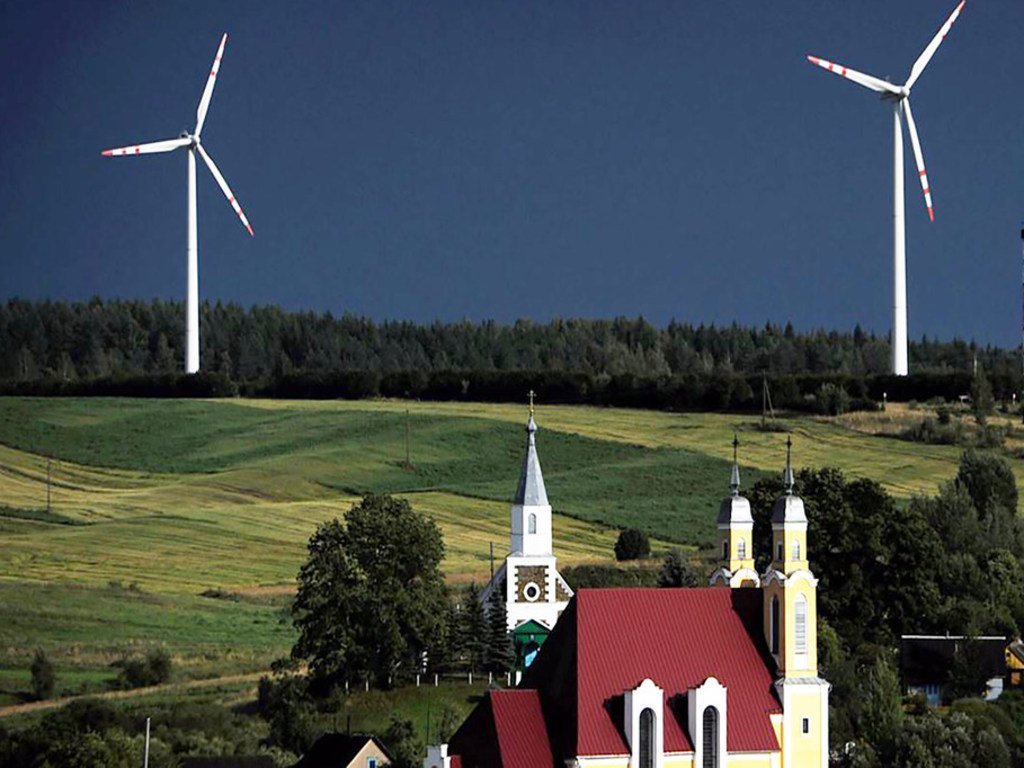 در بلاروس، UNDP به ساخت بزرگترین مزرعه بادی کشور کمک کرد.  انرژی باد می تواند به بلاروس کمک کند تا سال 2050 از انرژی مستقل شود.