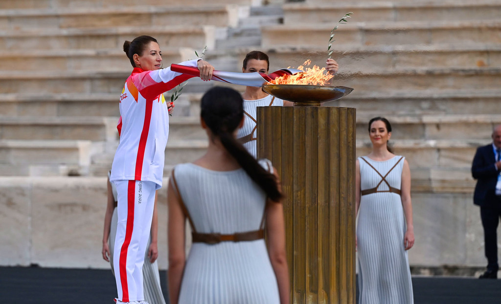پکن 2022 - مراسم تحویل شعله المپیک در آتن، یونان.